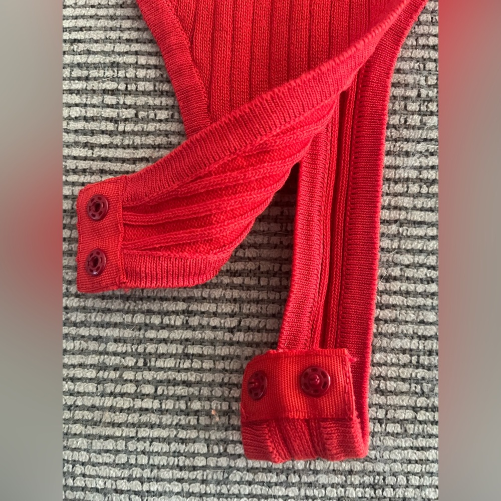 Love Tree Vibrant Red Ribbed Bodysuit NWOT - Picture 2 of 3